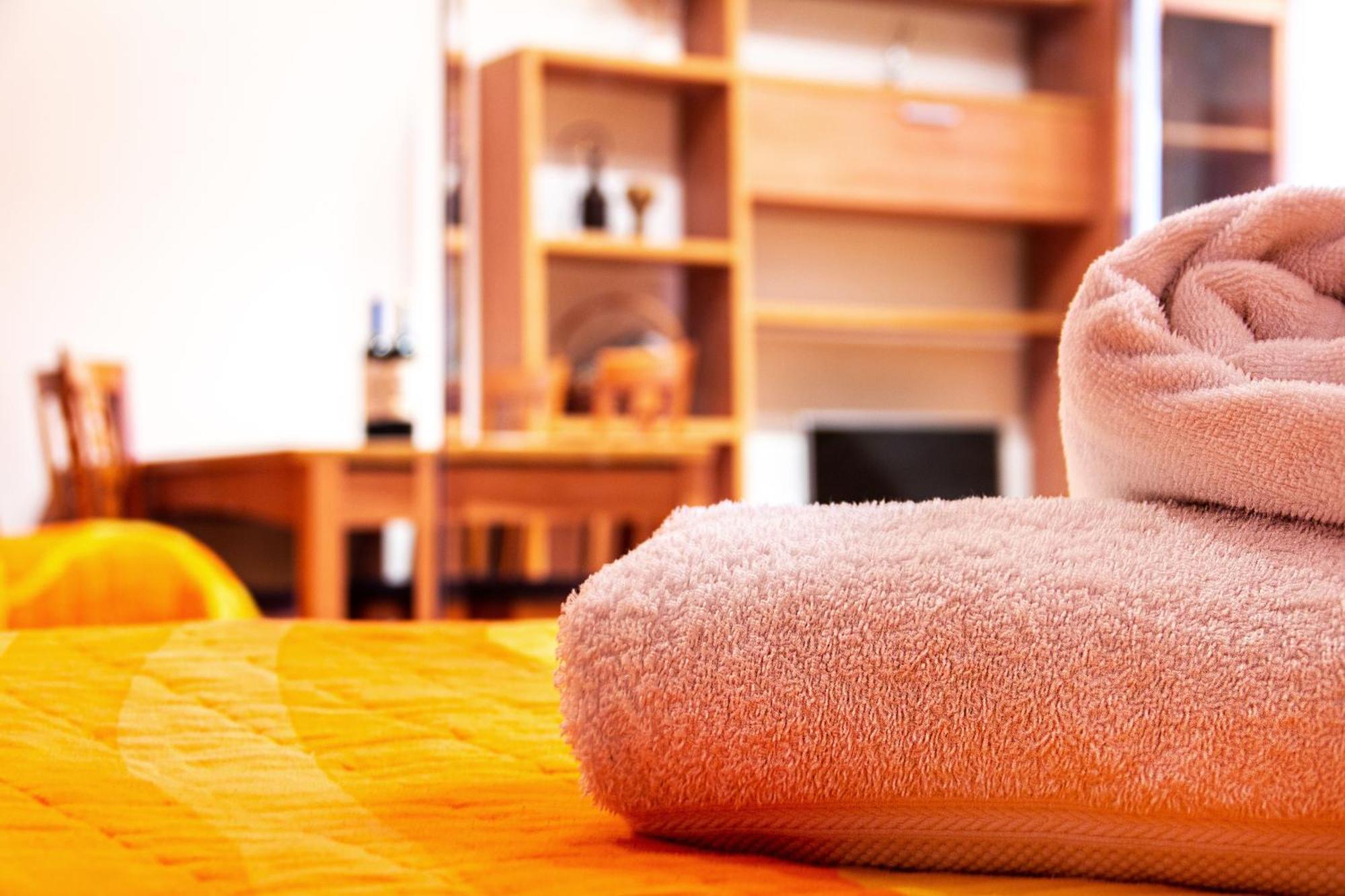 Estudio Para Parejas Con Wifi En La Playa Valencia Ngoại thất bức ảnh